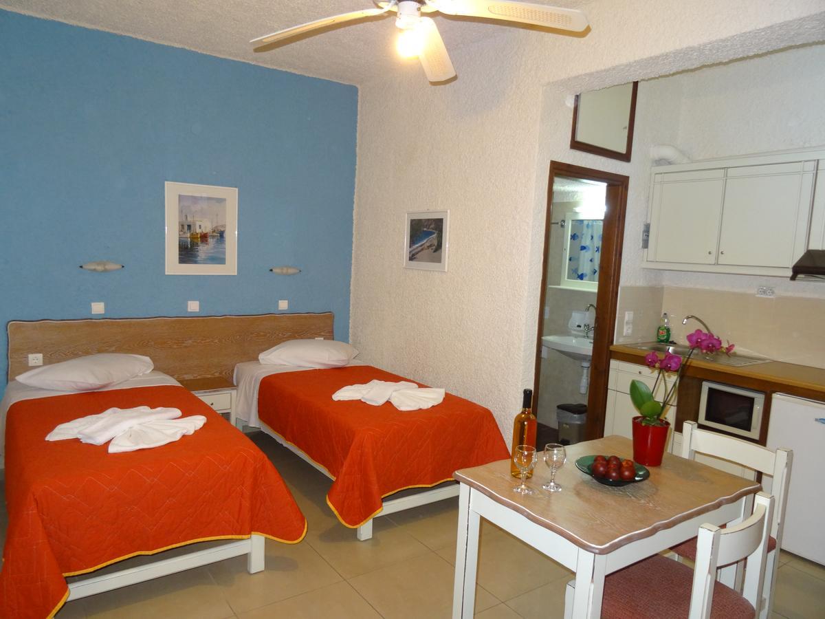 Lito Apartments Paleochora Экстерьер фото