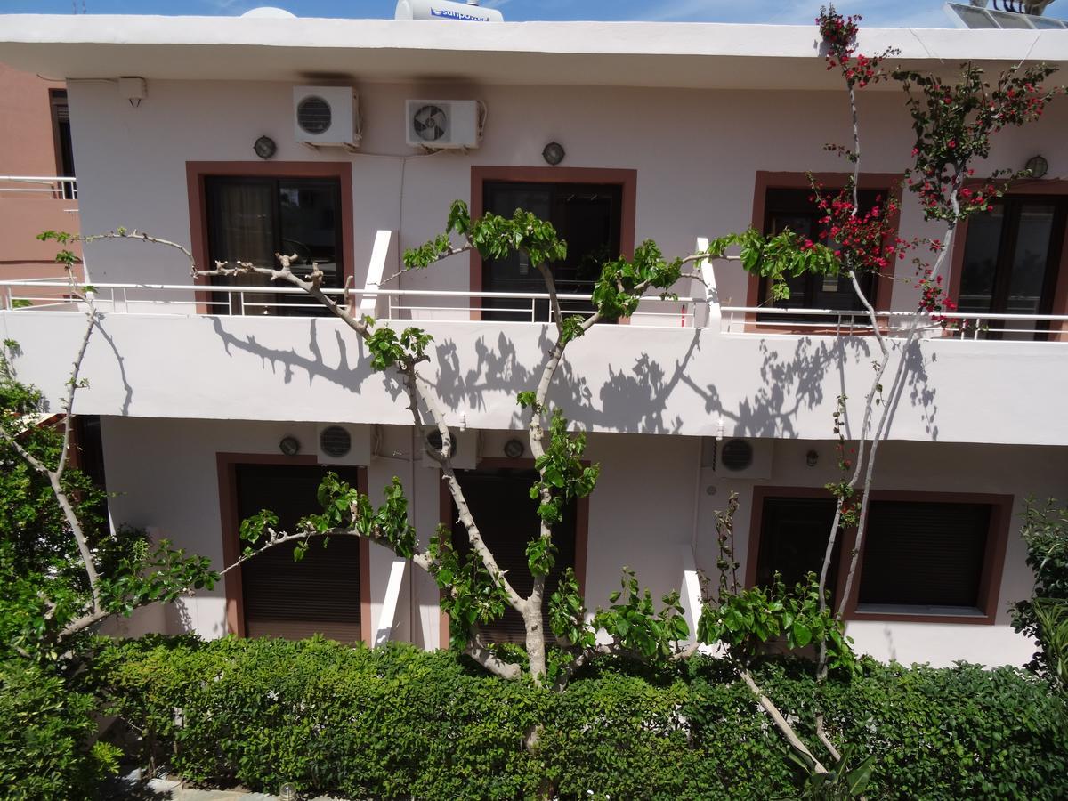 Lito Apartments Paleochora Экстерьер фото